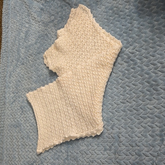 Handmade Pearl White Scarf - Picture 1 of 2